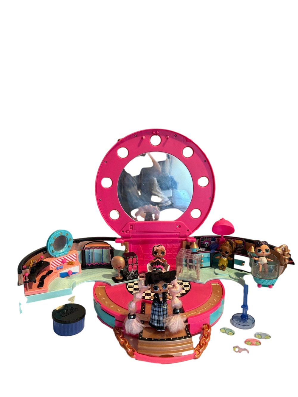 LOL Salon Toy OMG Dolls Playset Kids Girl Toys Runway Mirror Lights Up Dolls Inc